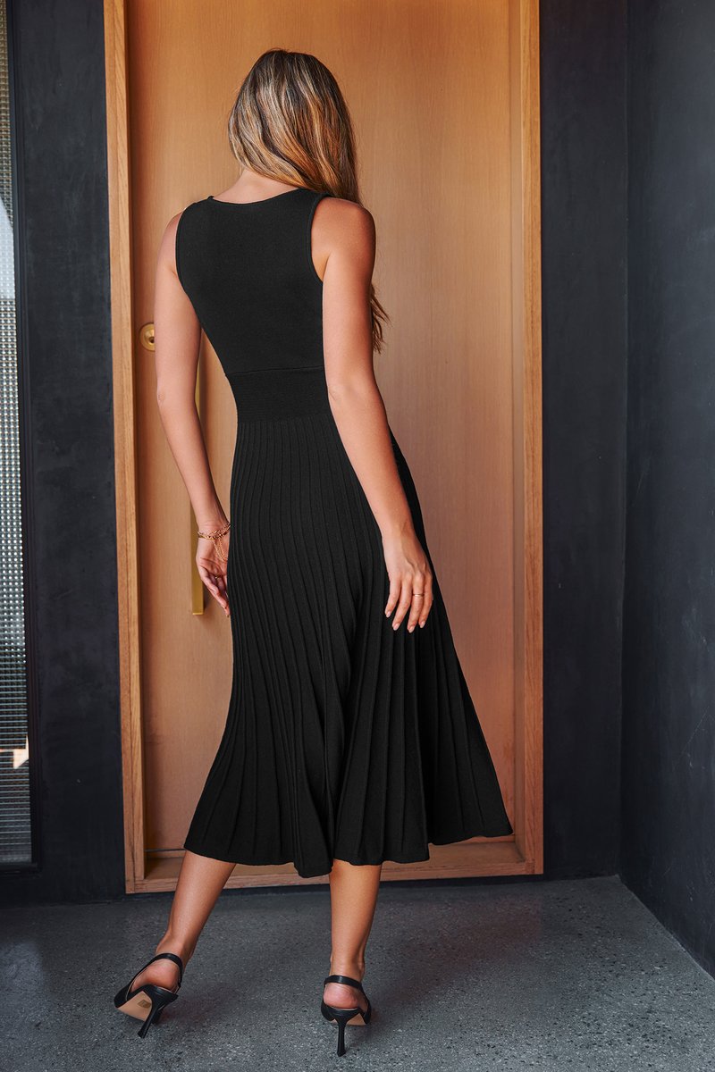 Italian Holiday Black Midi Dress - Image 3